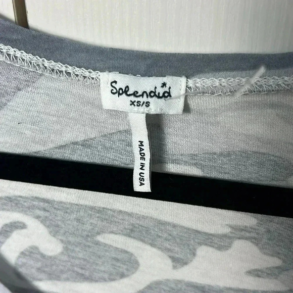 Splendid oversize sheer asymmetrical grey camo sleeves tee size XS/S - Picture 2 of 9